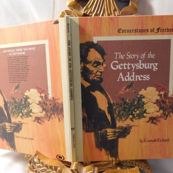 The Story of the Gettysburg Address Cornerstones of Freedom Book Vintage 1969 - Picture 2 of 4